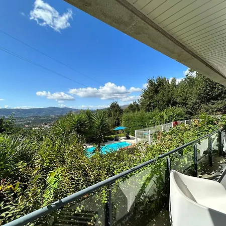 Fontainha House & Hébergement de vacances *