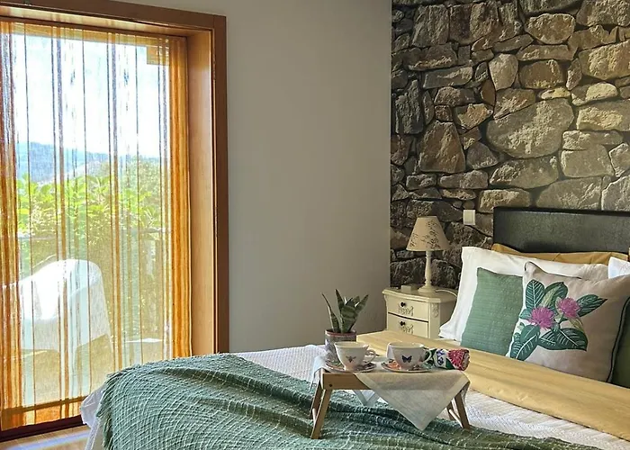 Fontainha House & بيت للعطل كالديلاس